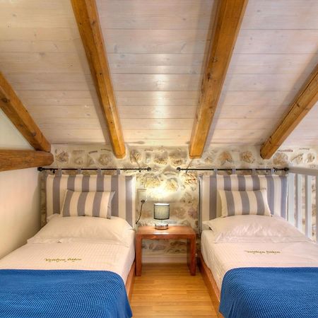Korona Boutique Hotel Ойтілон Екстер'єр фото