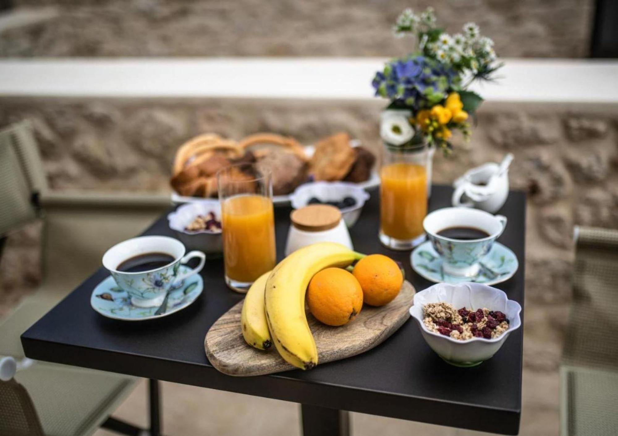 Korona Boutique Hotel Ойтілон Екстер'єр фото